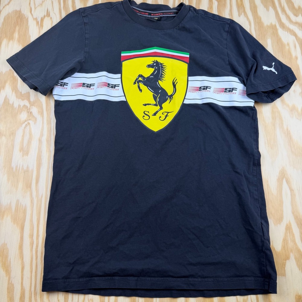 Puma Scuderia Ferrari Mens Small Black Graphic T-Shirt F1 Racing Tee SF Logo